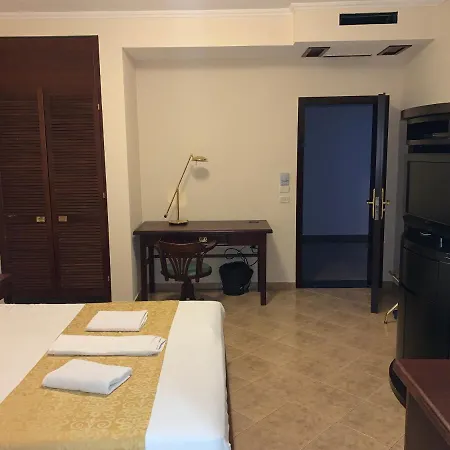 Hotel Arandi Ag Tirana