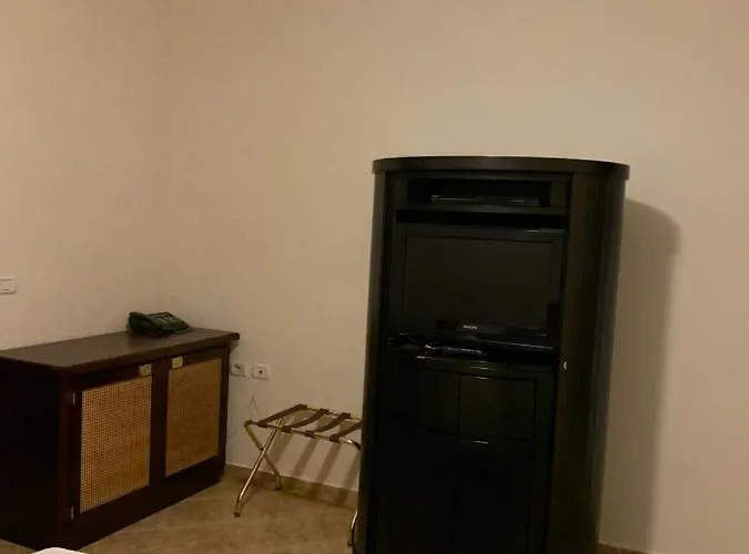 Arandi Ag 3* Mjull-Bethore