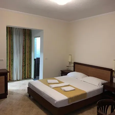 Arandi Ag 酒店 Mjull-Bethore