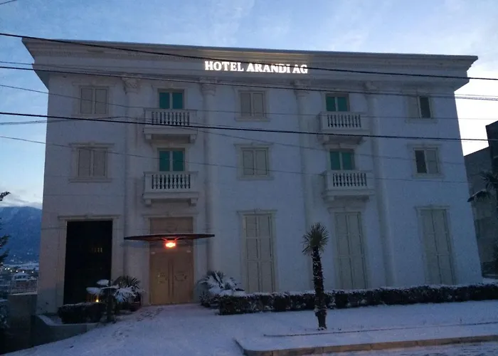 Arandi Ag Mjull-Bethore